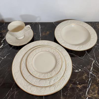 LOT 59D: Lenox Fruits of Life China Set - Service for 12