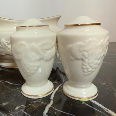 LOT 59D: Lenox Fruits of Life China Set - Service for 12