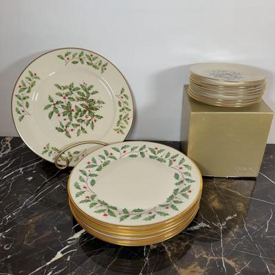 LOT 61G: Lenox - Special Dessert Plates & Serving Plate w/ Dimension Collection Holiday Dinner Plates