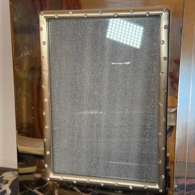 LOT 64D: Large Collection of Photo Frames - Malden, Broyhill & More