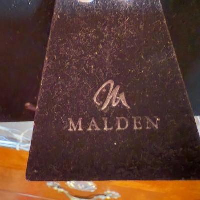 LOT 64D: Large Collection of Photo Frames - Malden, Broyhill & More