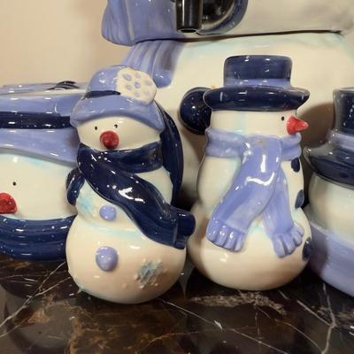 LOT 67F: Target Home Snowman Hot Chocolate Serving Set