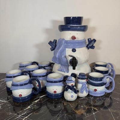 LOT 67F: Target Home Snowman Hot Chocolate Serving Set