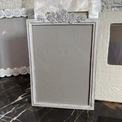 LOT 70F: White Photo Frames - Lenox, Nicole Miller, Valerie Bertinelli, Cynthia Rowley & More