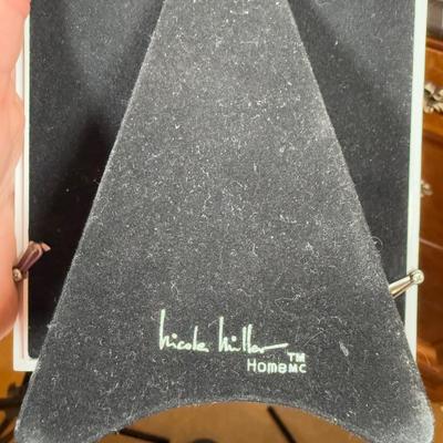 LOT 70F: White Photo Frames - Lenox, Nicole Miller, Valerie Bertinelli, Cynthia Rowley & More