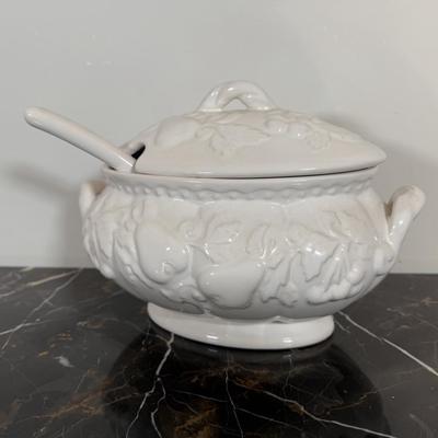 LOT 73K: Harvest Collection - Serving Dishes, Home Decor & More