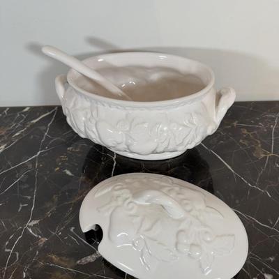 LOT 73K: Harvest Collection - Serving Dishes, Home Decor & More