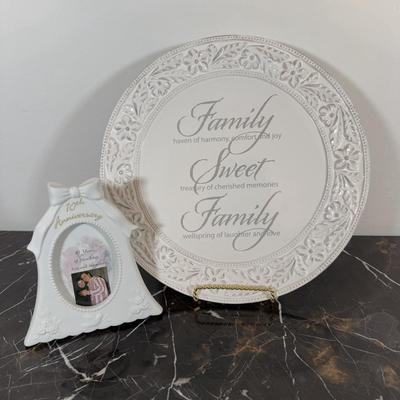 LOT 74K: Wedding Lladró 4808 Anniversary Photo Frames & More