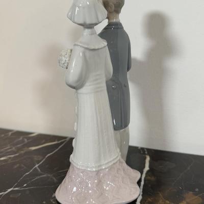 LOT 74K: Wedding Lladró 4808 Anniversary Photo Frames & More