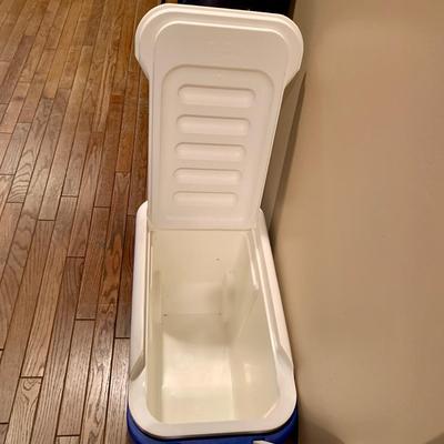 LOT 122 L: Outdoor Collection: 38 QT Igloo Wheelie Cooler, Collapsable Wagon, Alpine Design Canopy Shade Chair, & Coleman Collapsable...