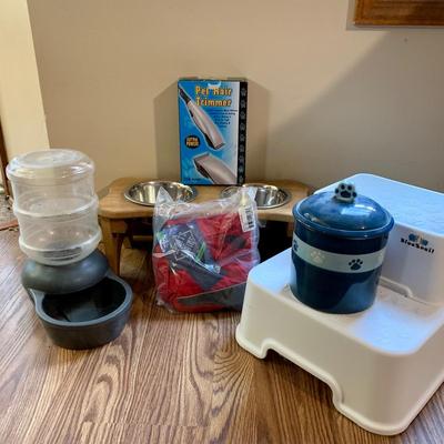 LOT 130 O & L: Pup N' Stuff Collection: 2 Mesh Outdoor / Indoor Dog Beds, Pet Hair Trimmer, Wooden Bone Shape Food & Water...