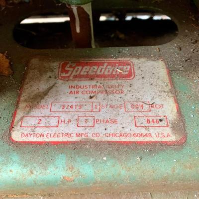 LOT 131 S: Speedaire Compressor Model #3Z419-1
