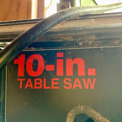 LOT 133 S: Craftsman 10" 2.5 HP Table Saw Model #137.218760