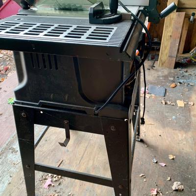 LOT 133 S: Craftsman 10" 2.5 HP Table Saw Model #137.218760