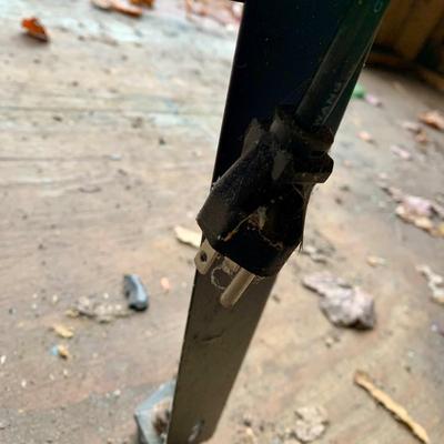 LOT 133 S: Craftsman 10" 2.5 HP Table Saw Model #137.218760