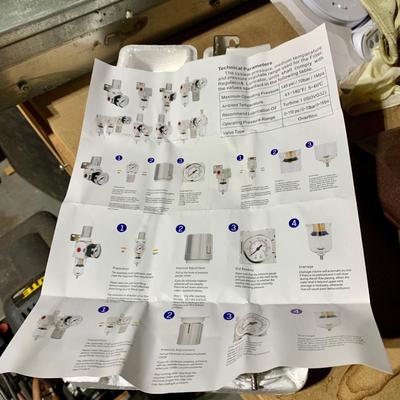 LOT 140 G: Brute 10 GAL 125 PSI Air Compressor Model #074004 w/ Extra Valve & Enclosed Retractable 20 ft Air Hose
