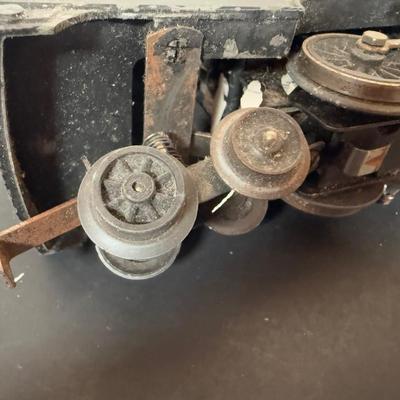 LOT 141D: Vintage Lionel 027 Locomotive