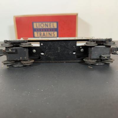 LOT 142D: Vintage Lionel Train Cars