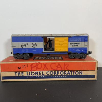 LOT 142D: Vintage Lionel Train Cars