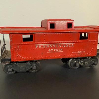 LOT 142D: Vintage Lionel Train Cars