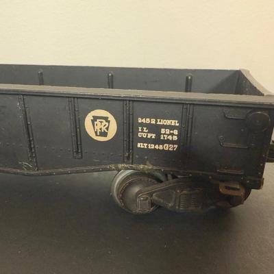 LOT 143D: Vintage Lionel Tracks, Trestles, No 356 Freight Station & More
