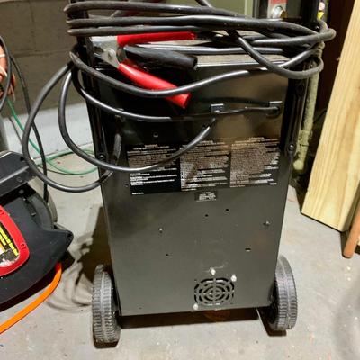 LOT 145 G: Shumacher Speed Charge Automatic Battery Charger Engine Starter