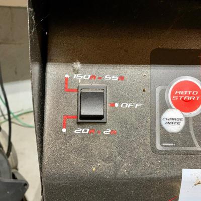 LOT 145 G: Shumacher Speed Charge Automatic Battery Charger Engine Starter