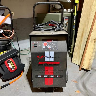 LOT 145 G: Shumacher Speed Charge Automatic Battery Charger Engine Starter