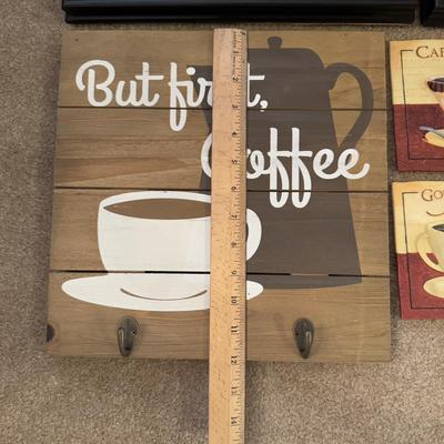 LOT 163K: Coffee Themed Home Decor