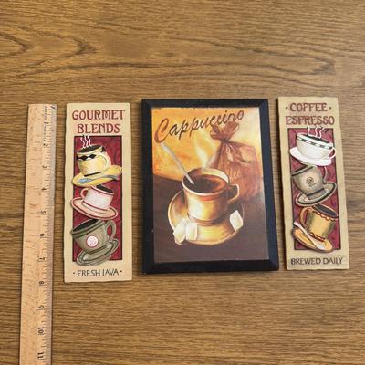 LOT 165K: Coffee Candles, Home Decor & Trivets