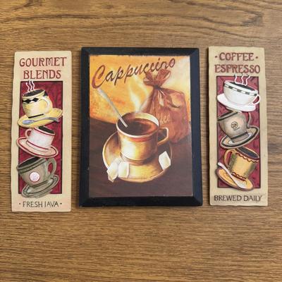 LOT 165K: Coffee Candles, Home Decor & Trivets