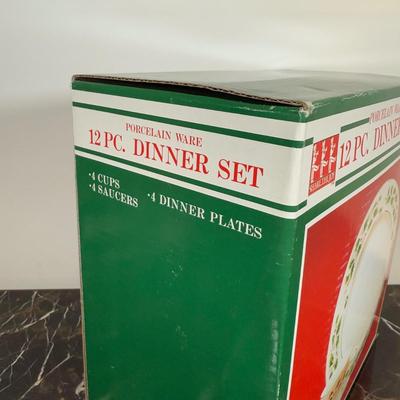 LOT 169D: Porcelain Ware 12 pc Christmas Dinner Set & Bowls w/ Holly Yuletide Serving Utensils & More