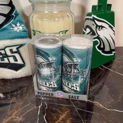 LOT 174D: Eagles Christmas Collection - White 42” Tree w/ Football Or aments, Snowglobe, Santa Hat & More