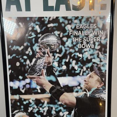 LOT 174D: Eagles Christmas Collection - White 42” Tree w/ Football Or aments, Snowglobe, Santa Hat & More