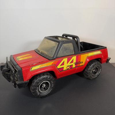 LOT 178D: 1979 Tonka Big Duke 4x4 Metal Pickup Truck