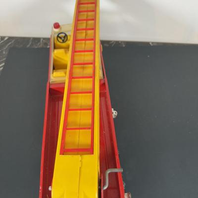 LOT 180D: 1970s Tonka Firetruck