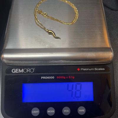 14 k gold chain 20 in