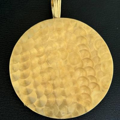 14 k gold pendant