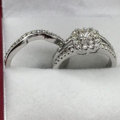 14 k gold diamond ring