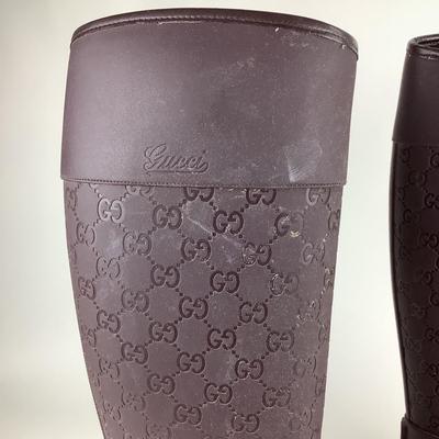 102 GUCCI Dark Brown Rubber Wellington Style Rain Boots Size 40