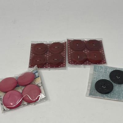 Vintage Buttons, Covers & Bead String