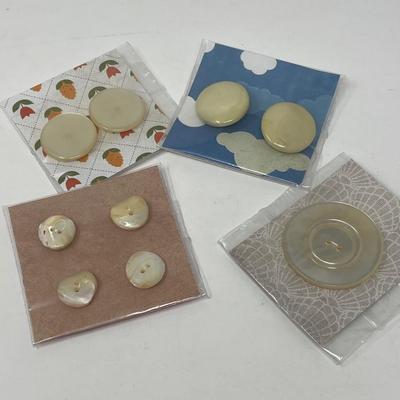 Vintage Buttons, Covers & Bead String
