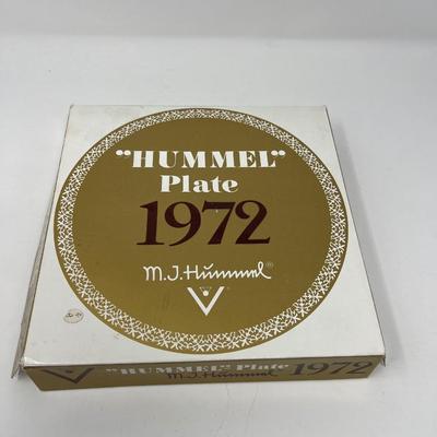 1972 Annual M.J. Hummel Collector Plate