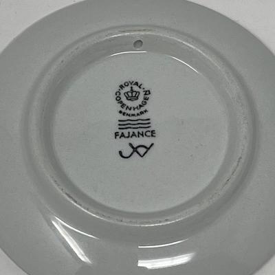 Royal Copenhagen Plaquettes & More