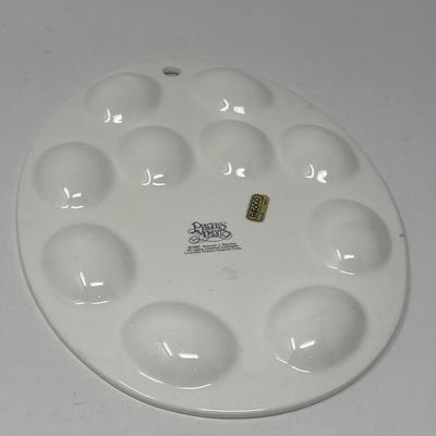 Precious Moments Deviled Egg Plate & Spa Day Figure