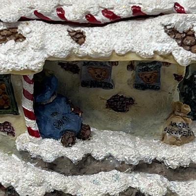 Boyds Kringle Village North Pole Post Office 2002