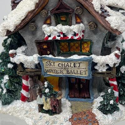 2002 Boyds Villages Kringle’s Confectionary & Mooselfluff’s Ski Chalet