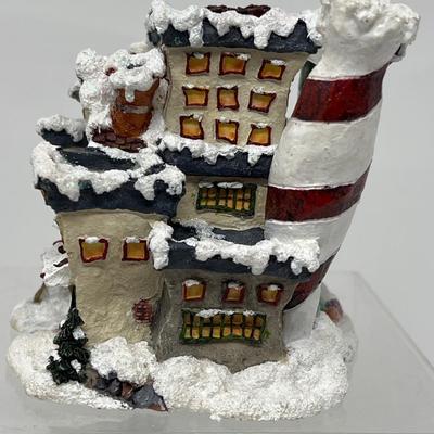 2002 Boyds Villages Kringle’s Confectionary & Mooselfluff’s Ski Chalet