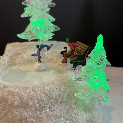 RARE Department 56 North Pole Series Animated & Lighted Skating Pond