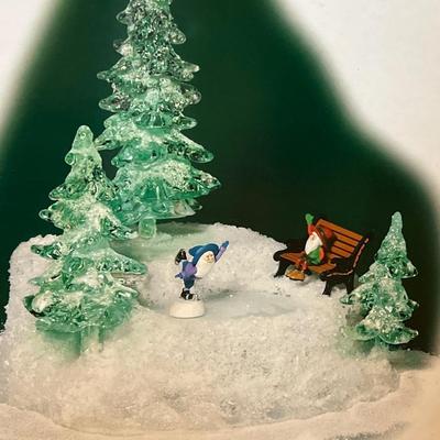 RARE Department 56 North Pole Series Animated & Lighted Skating Pond